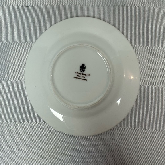 Small Wedgwood Mirabelle 3” Plate - Picture 8 of 13